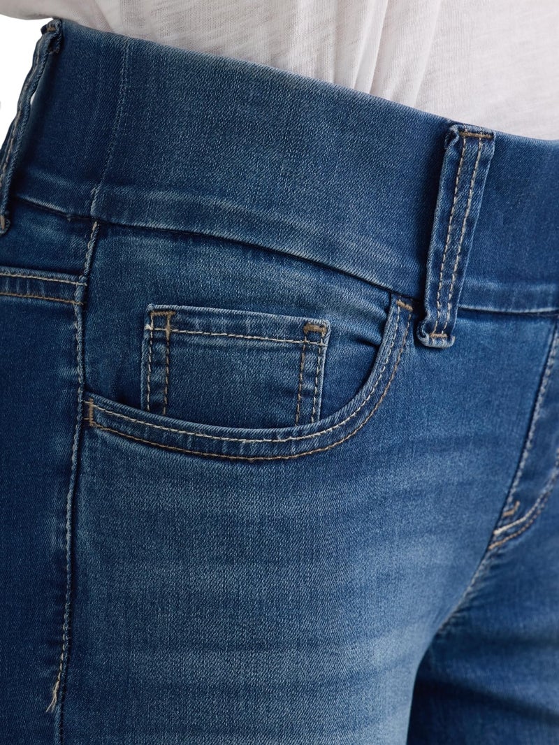 Riders by Lee Indigo Women's Pull-On Waist Smoother Straight-Leg Jean,Mid Shade,16 - Image 3